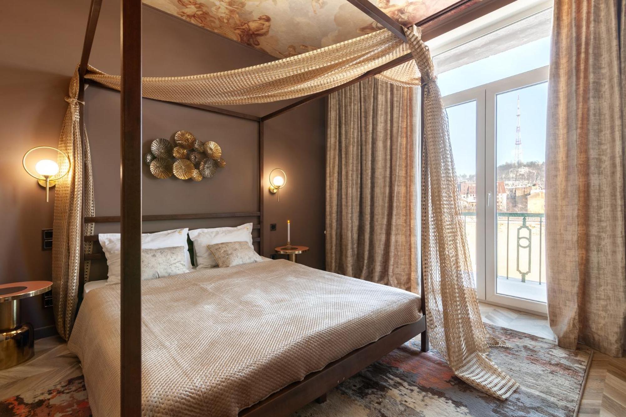 Royal Aparts Multi Lviv Extérieur photo