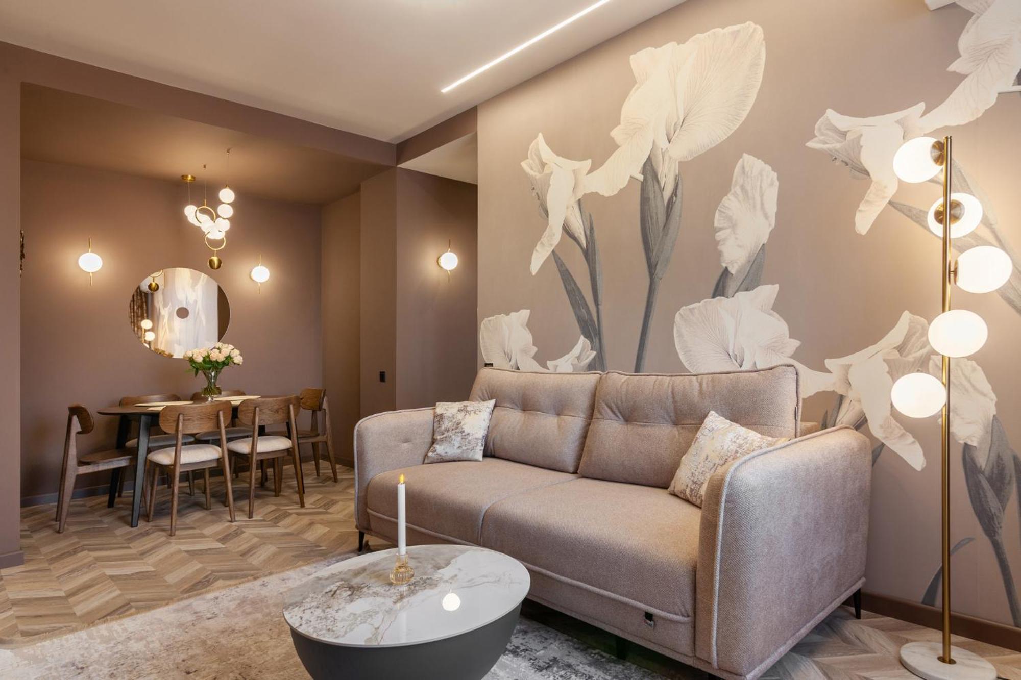 Royal Aparts Multi Lviv Extérieur photo