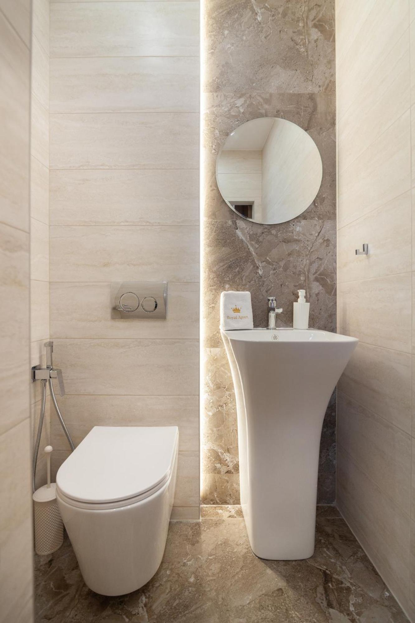 Royal Aparts Multi Lviv Extérieur photo